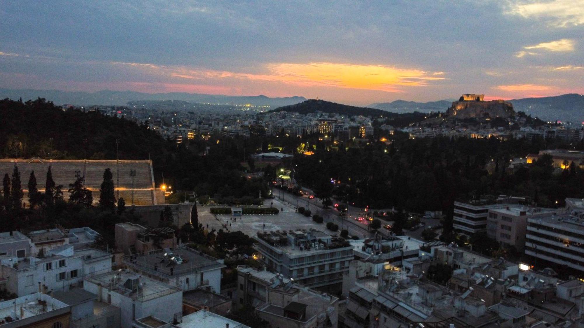 Athens City Center Historical Area Exterior foto