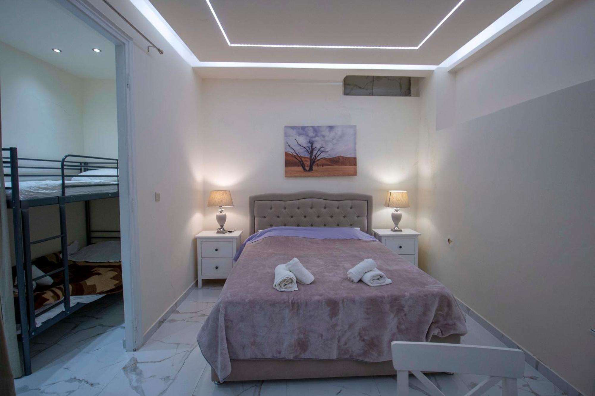 Athens City Center Historical Area Exterior foto